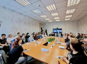 Компания «Якутуголь» знакомит студентов и их родителей с профессией горняка