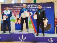 Работник "Якутугля" стал чемпионом по гиревому спорту